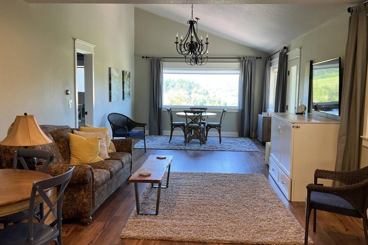 Santos Family Farm Retreat Villa Yamhill Luaran gambar